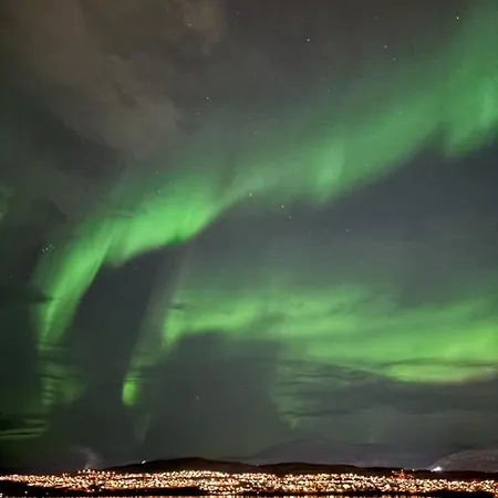 Inviting, - Polaris * Tromsø